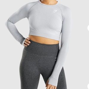 Gym shark Vital Light Gray Long-sleeve Cropped Top